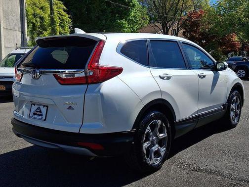 White Diamond Pearl 2017 Honda CR-V EX