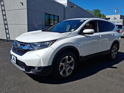 White Diamond Pearl 2017 Honda CR-V EX