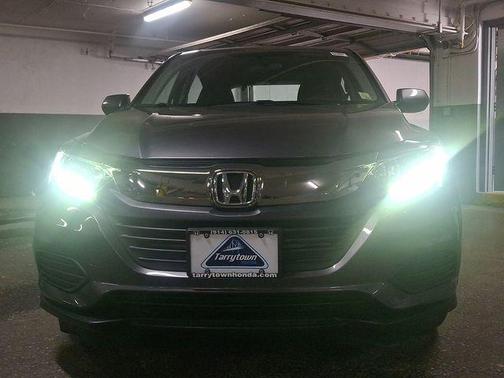 Modern Steel Metallic 2022 Honda HR-V LX