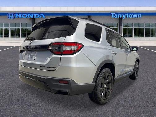 2026 Honda Pilot Black Edition