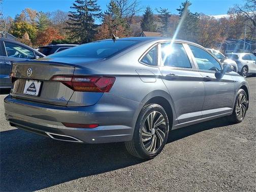 2019 Volkswagen Jetta 1.4T SEL Premium