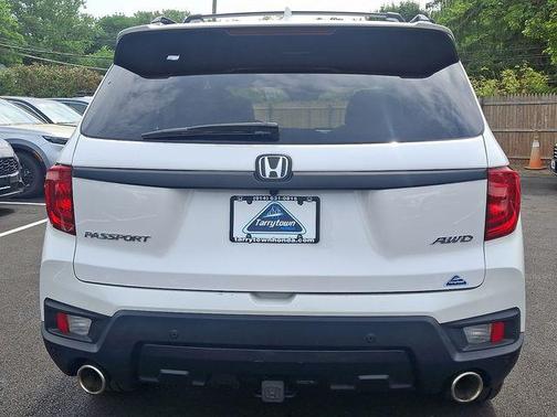 Platinum White Pearl 2023 Honda Passport AWD EX-L