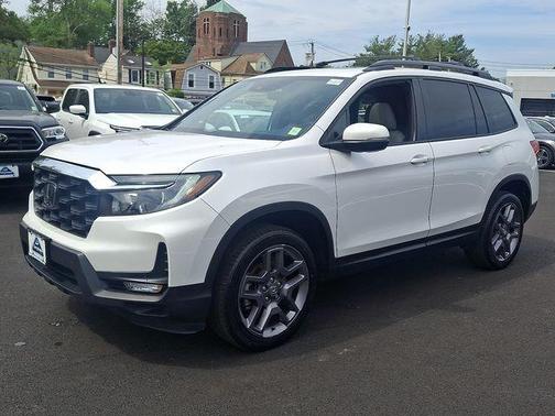 Platinum White Pearl 2023 Honda Passport AWD EX-L