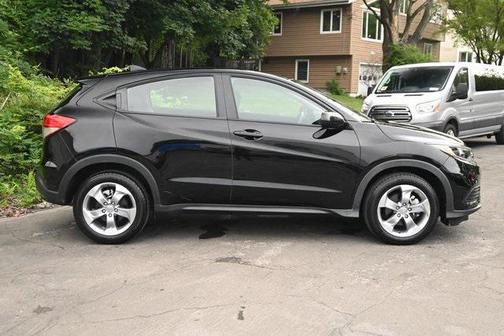 2022 Honda HR-V LX