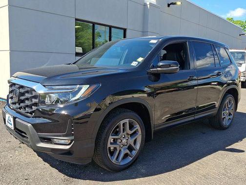 Crystal Black Pearl 2023 Honda Passport AWD EX-L