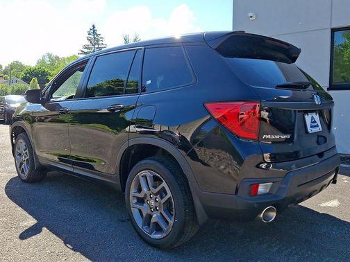 Crystal Black Pearl 2023 Honda Passport AWD EX-L