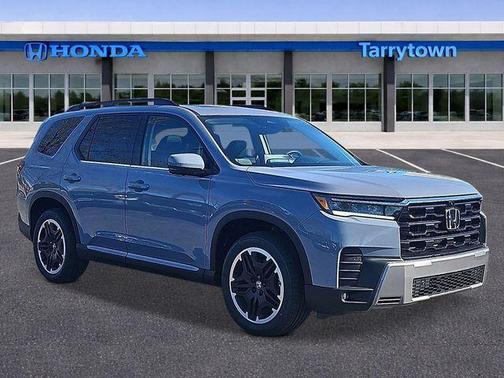 Sonic Gray Pearl 2026 Honda Pilot Touring 8-Passenger