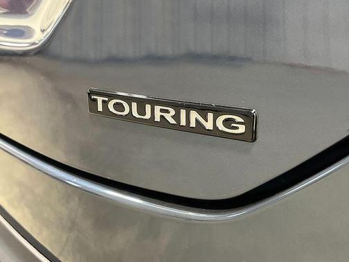 Smoke Blue Pearl 2026 Honda Pilot Touring 8-Passenger