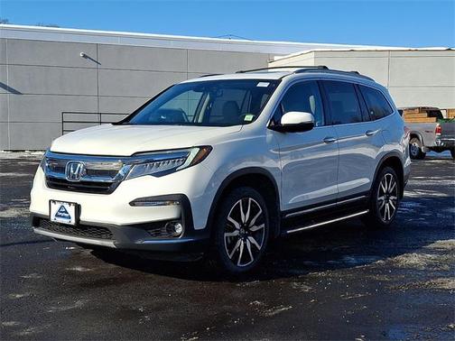 2019 Honda Pilot Touring 8-Passenger