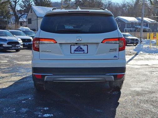 2019 Honda Pilot Touring 8-Passenger