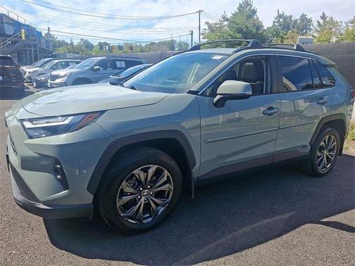 2023 Toyota RAV4 Hybrid XLE Premium