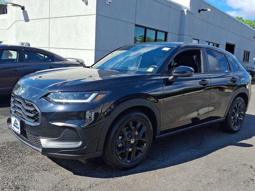 Crystal Black Pearl 2024 Honda HR-V AWD Sport