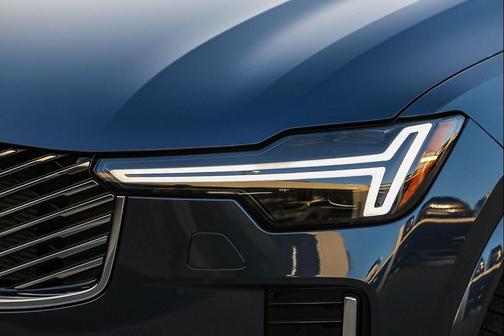 Denim Blue Metallic 2026 Volvo XC90 Plug-In Hybrid Ultra, T8 AWD, Electric/Gasoline, Bright, 7 Seats