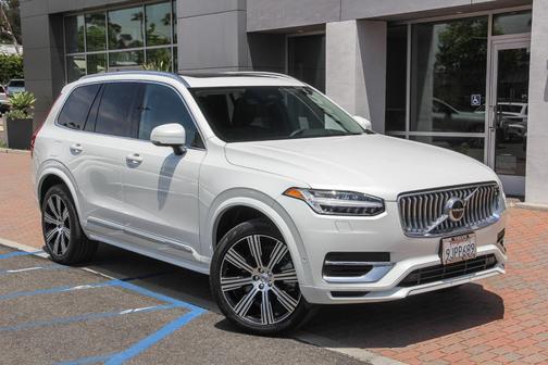 2024 Volvo XC90 Recharge Plug-In Hybrid T8 Plus 6-Seater