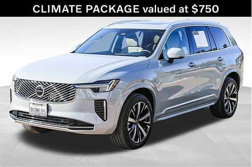 2025 Volvo XC90 Core