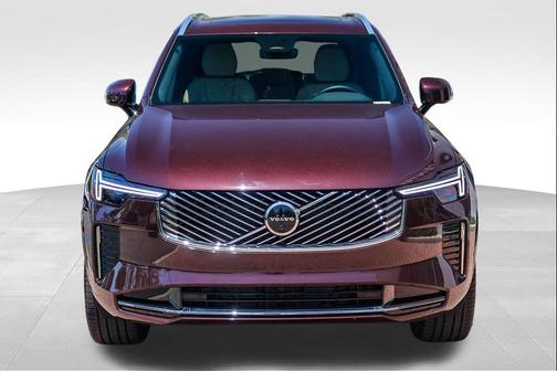 Mulberry Red Metallic 2026 Volvo XC90 Plus, B5 AWD Gas (mild hybrid), Gasoline, Bright, 7 Seats