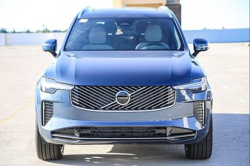 Denim Blue Metallic 2026 Volvo XC90 Plus, B6 AWD Gas (mild hybrid), Gasoline, Bright, 7 Seats