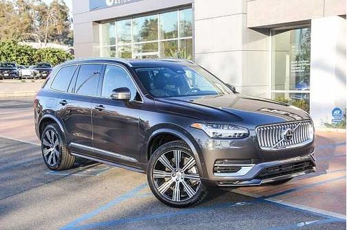 2024 Volvo XC90 Plus