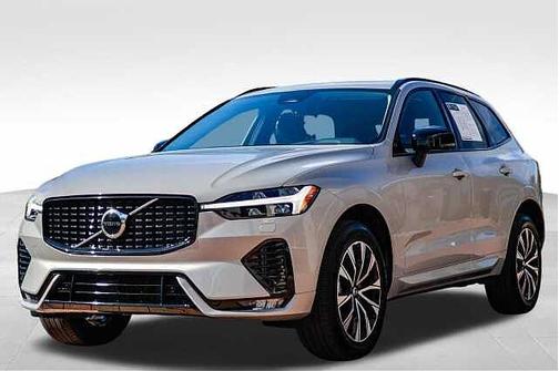 2025 Volvo XC60 Core