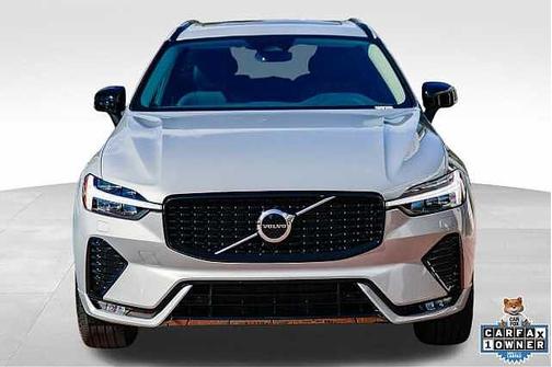 2025 Volvo XC60 Core