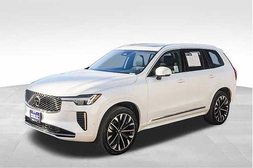 2025 Volvo XC90 Plus