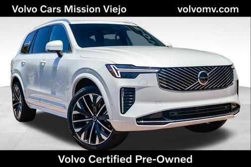 Crystal White Pearl 2026 Volvo XC90 Ultra, B6 AWD Gas (mild hybrid), Gasoline, Bright, 7 Seats