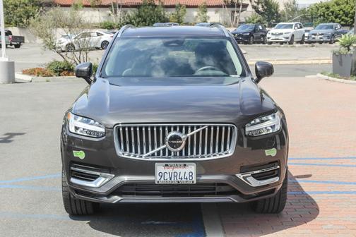 2023 Volvo XC90 Recharge Plug-In Hybrid Plus Bright 7-Seater