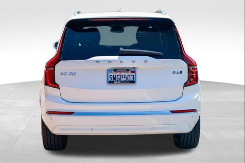 Crystal White Pearl 2026 Volvo XC90 Plus, B6 AWD Gas (mild hybrid), Gasoline, Bright, 7 Seats