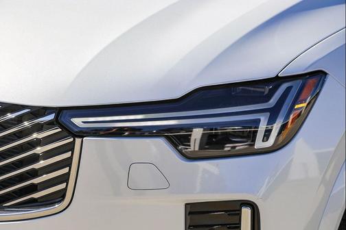 Crystal White Pearl 2026 Volvo XC90 Plug-In Hybrid Plus, T8 AWD, Electric/Gasoline, Bright, 7 Seats