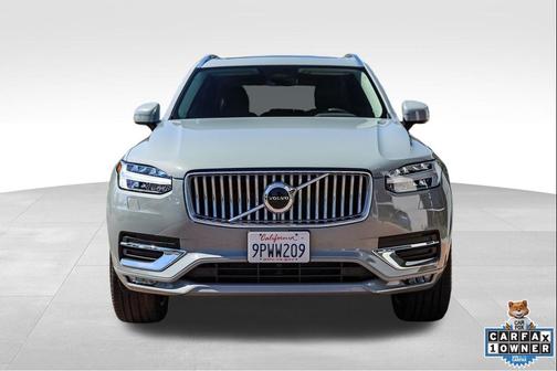 Vapour Grey Metallic 2025 Volvo XC90 B5 Core