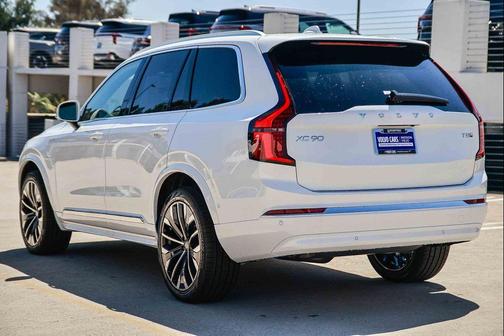 Crystal White Pearl 2026 Volvo XC90 Plug-In Hybrid Plus, T8 AWD, Electric/Gasoline, Bright, 7 Seats