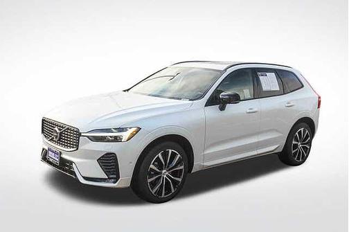 2025 Volvo XC60 Plus