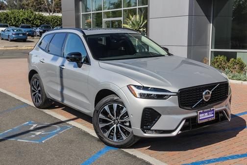2025 Volvo XC60 B5 Plus