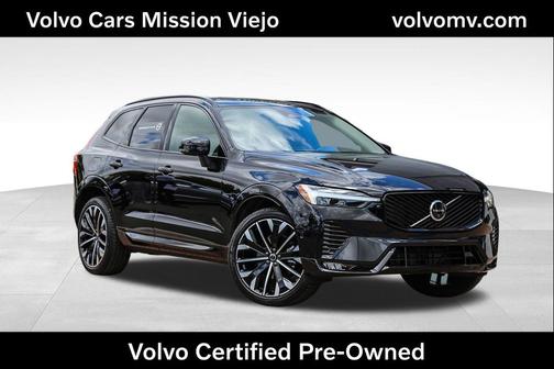 Onyx Black Metallic 2026 Volvo XC60 B5 Ultra