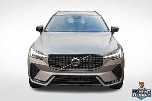 2025 Volvo XC60 Plus