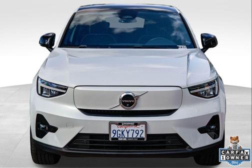 Crystal White Metallic 2023 Volvo C40 Recharge Pure Electric Twin Plus