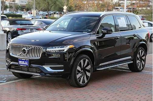 2023 Volvo XC90 