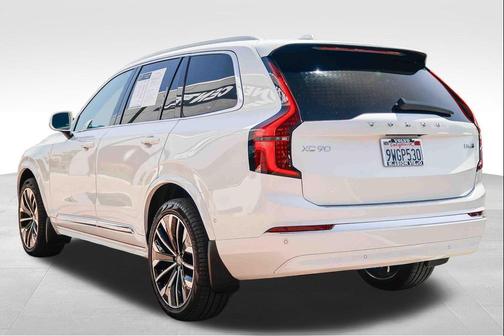 Crystal White Pearl 2026 Volvo XC90 Ultra, B6 AWD Gas (mild hybrid), Gasoline, Bright, 7 Seats