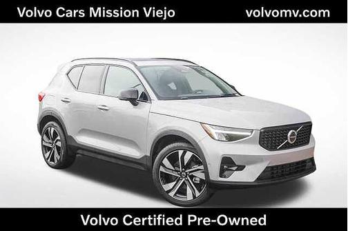 2025 Volvo XC40 Plus