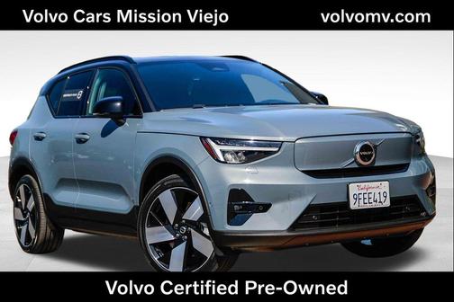 Silver Dawn Metallic 2023 Volvo XC40 Recharge Pure Electric Twin Ultimate