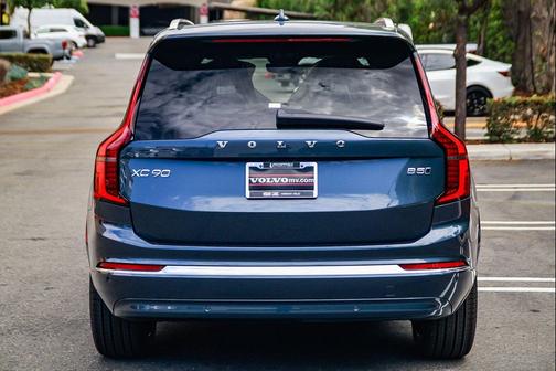 Denim Blue Metallic 2026 Volvo XC90 Plus, B5 AWD Gas (mild hybrid), Gasoline, Bright, 6 Seats