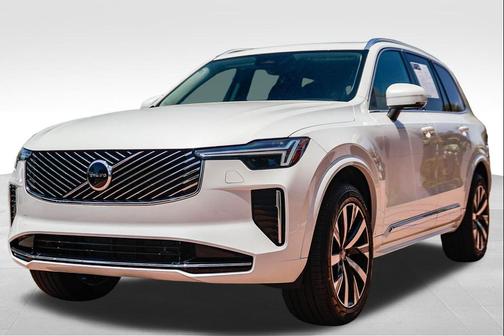 Crystal White Pearl 2026 Volvo XC90 Core, B5 AWD Gas (mild hybrid), Gasoline, Bright, 7 Seats