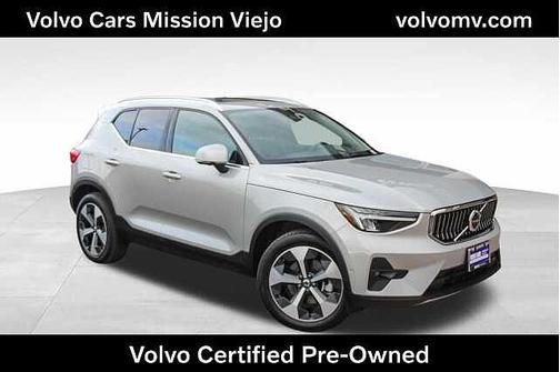 2025 Volvo XC40 Plus