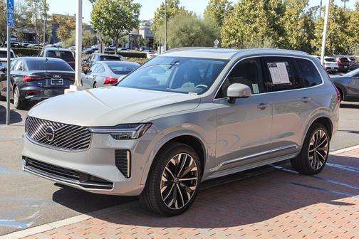 2025 Volvo XC90 B6 (2025.5) Plus 7-Seater