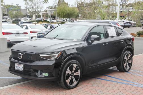2023 Volvo C40 Recharge Pure Electric Twin Core