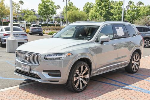 2024 Volvo XC90 Recharge Plug-In Hybrid T8 Ultimate 6-Seater