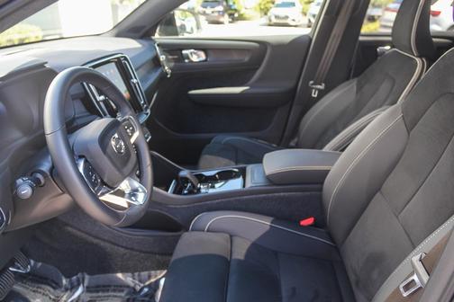 2023 Volvo C40 Recharge Pure Electric Twin Ultimate