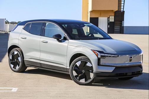 Vapour Grey Metallic 2026 Volvo EX30 Plus Twin Motor Performance, Fully electric