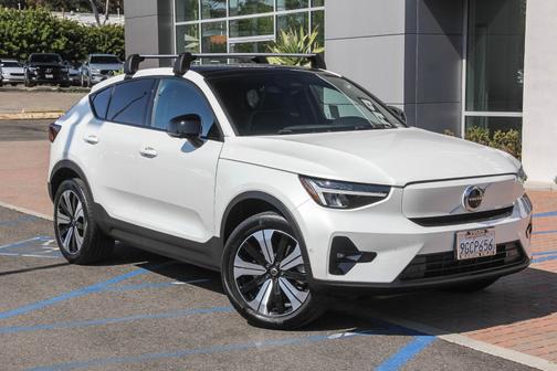 2023 Volvo C40 Recharge Pure Electric Twin Plus