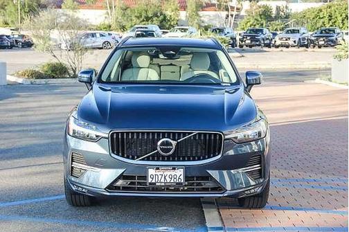 2023 Volvo XC60 Core